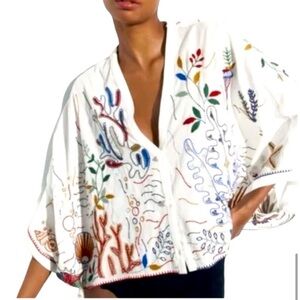 Zara Embroidered Under the Sea Print Wide Sleeve Flowy Top, Small